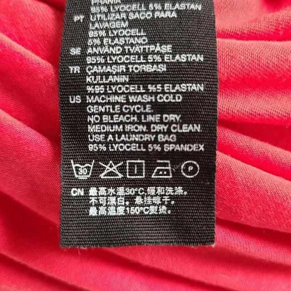 & Other Stories Red Knot Shoulder Midi Dress 10 - Picture 6 of 8